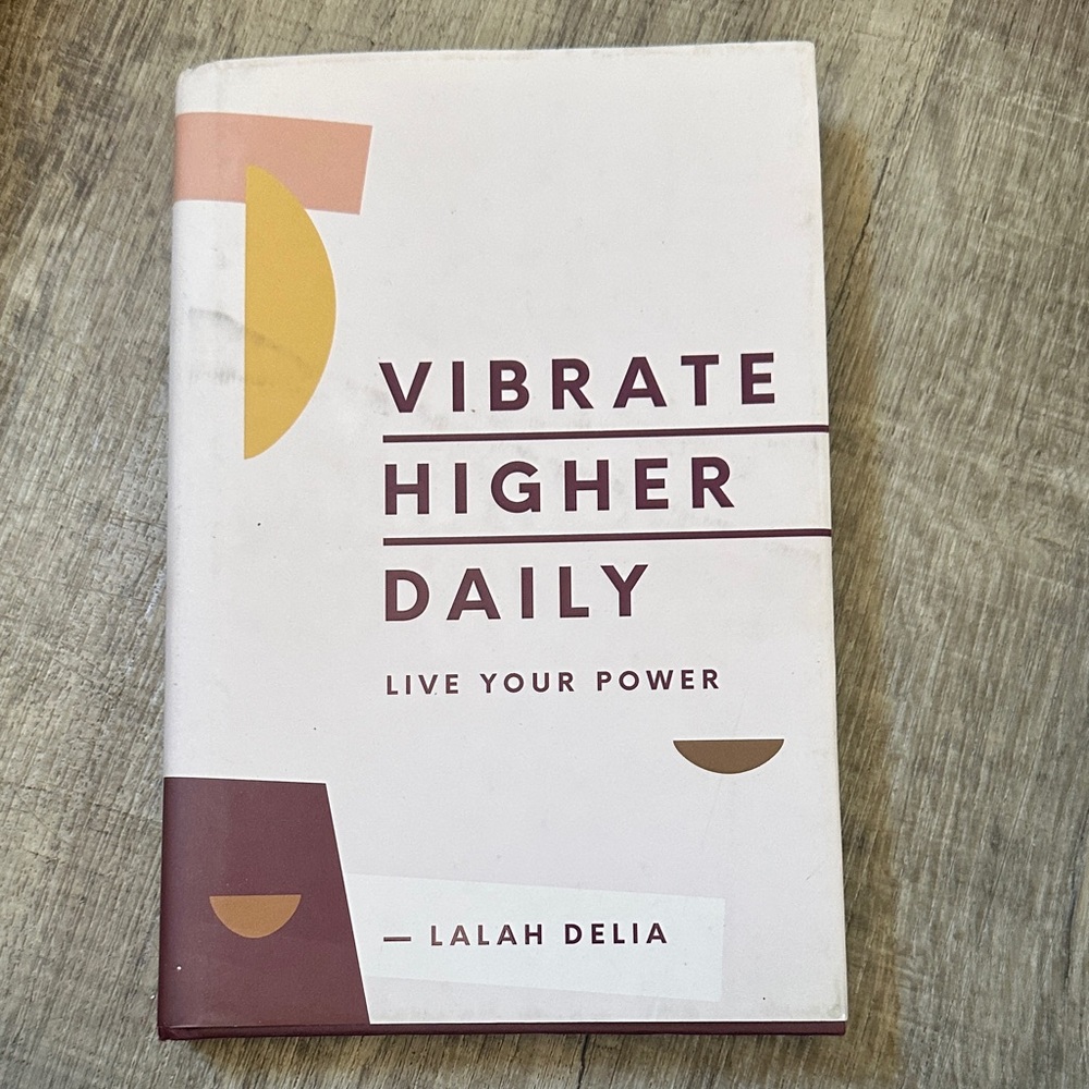 Vibrate Higher Daily Book